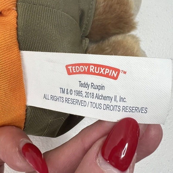Teddy Ruxpin Adventure Singing Talking Bear 12" Plush Wicked Cool Toys 1985-2018 - Picture 10 of 12